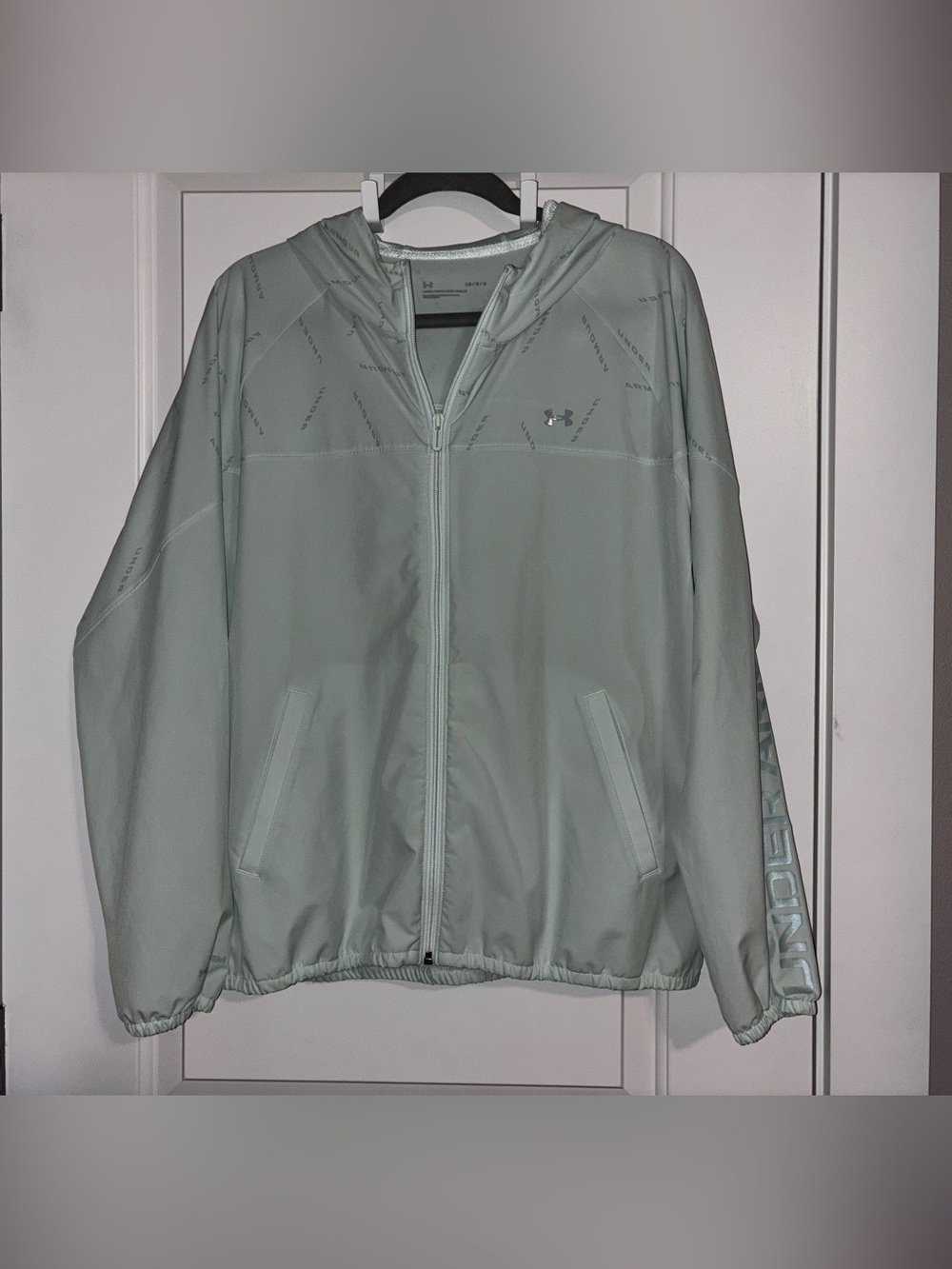 Under Armour Mint Green Hooded Full-Zip Windbreaker